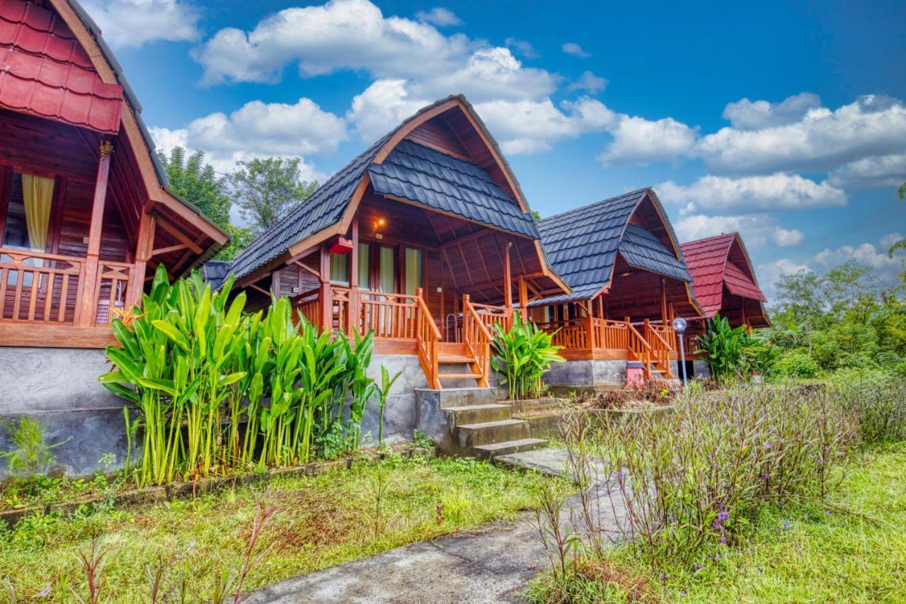 Dekara Cottages Ped Ngoại thất bức ảnh